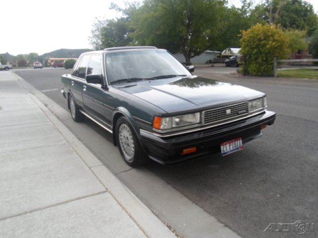 1986 Green Toyota Cressida Sedan