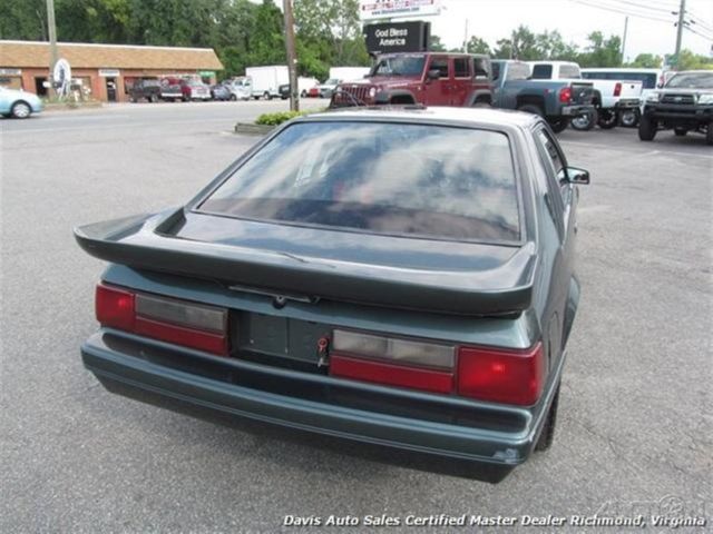 1986 Green Ford Mustang