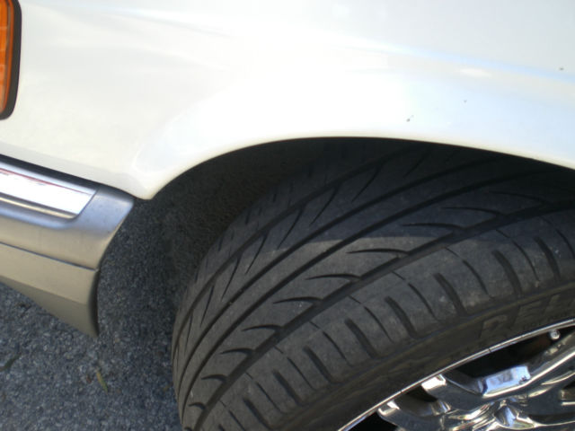 1986 white Mercedes-Benz S-Class Coupe