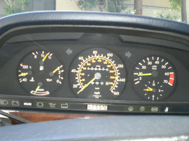 1986 white Mercedes-Benz S-Class Coupe