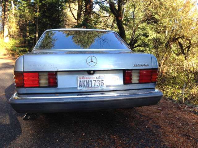 1986 Tan Mercedes-Benz 300-Series