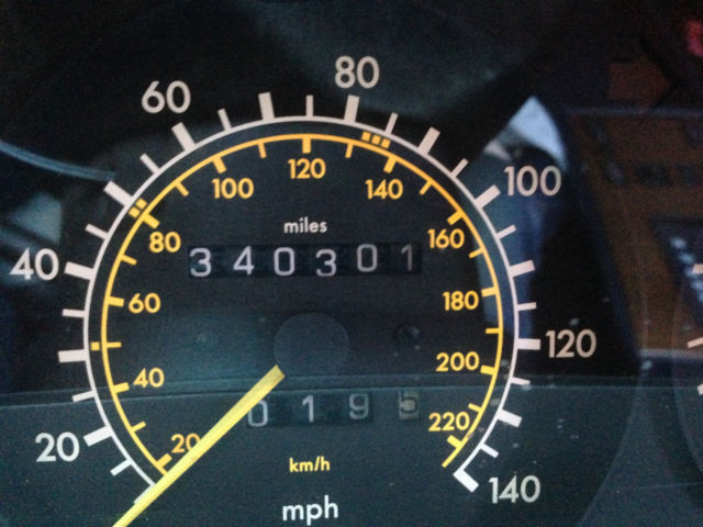 1986 Tan Mercedes-Benz 300-Series