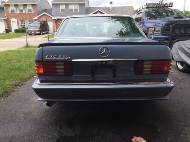 1986 Blue Mercedes-Benz 400-Series