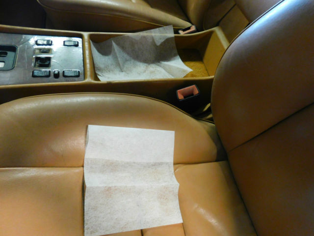 1986 Gold Mercedes-Benz 560 SEC Coupe