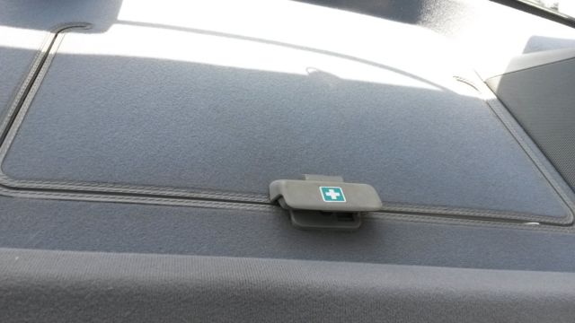 1986 Blue Mercedes-Benz 500-Series Sedan