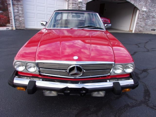 1986 torch red Mercedes-Benz SL-Class convertible