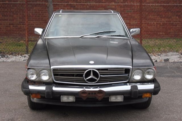 1986 Black Mercedes-Benz 500-Series Convertible