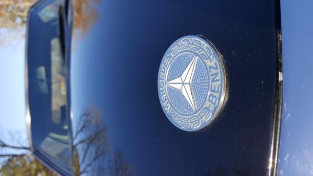 1986 Mercedes-Benz 500-Series