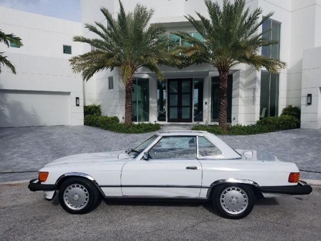 1986 White Mercedes-Benz SL-Class Convertible