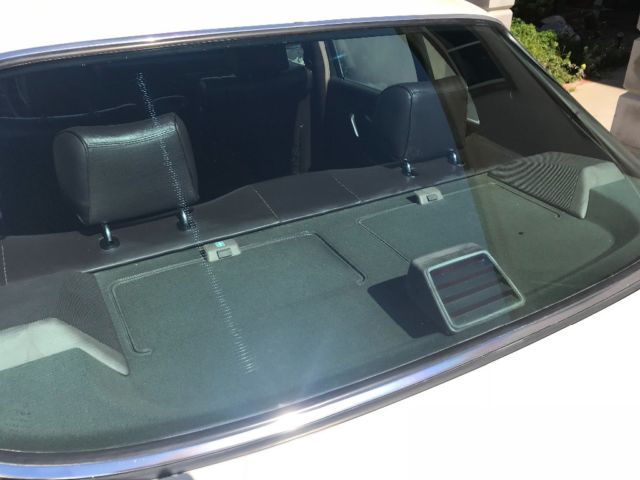 1986 Tan Mercedes-Benz 300-Series Sedan