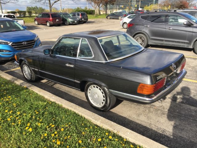 1980 Black Mercedes-Benz SL-Class Convertible