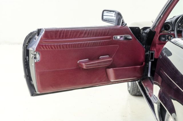 1986 Black Mercedes-Benz SL-Class Convertible