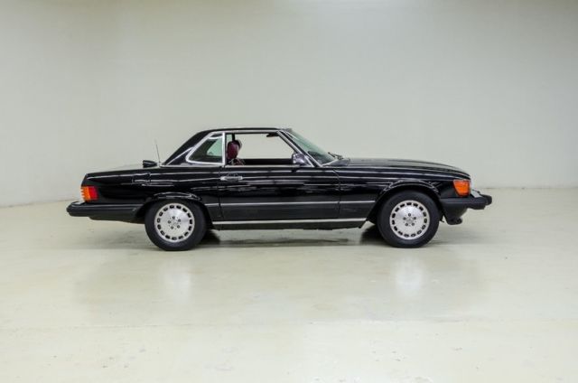 1986 Black Mercedes-Benz SL-Class Convertible