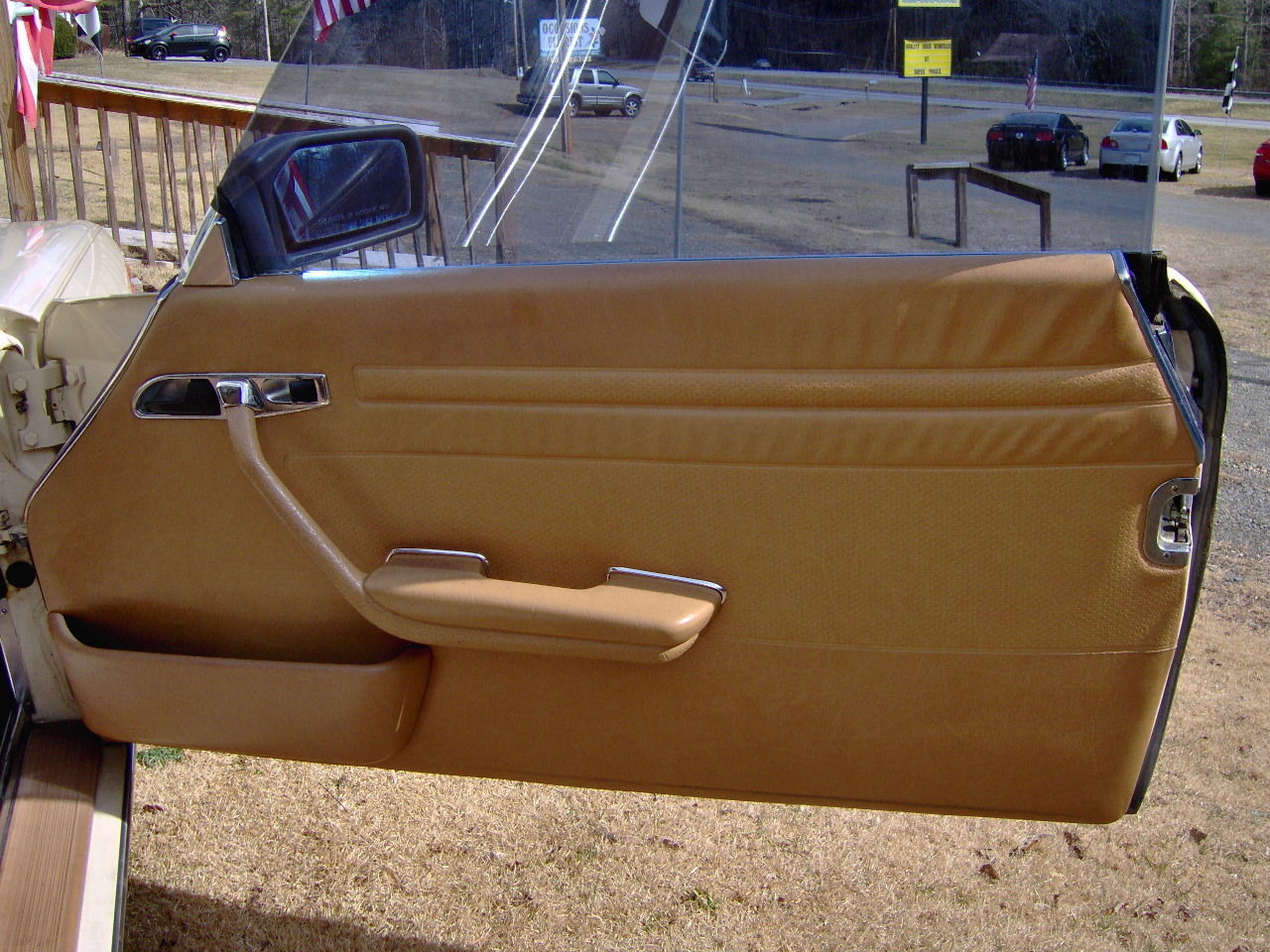 1986 Light Tan Mercedes-Benz 500-Series Convertible