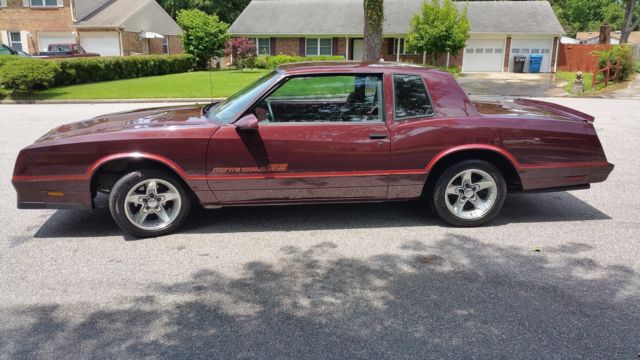1986 Burgundy Chevrolet Monte Carlo Coupe