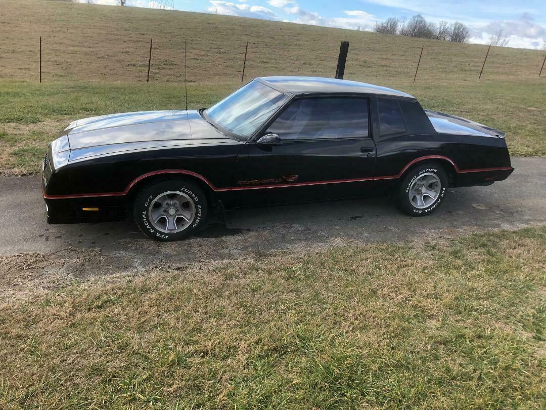 1986 Black Chevrolet Monte Carlo Coupe