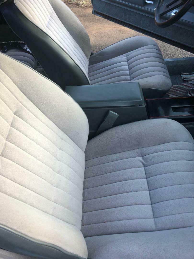 1986 Black Chevrolet Monte Carlo Coupe