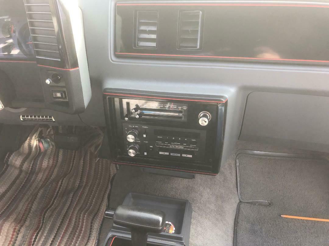 1986 Black Chevrolet Monte Carlo Coupe