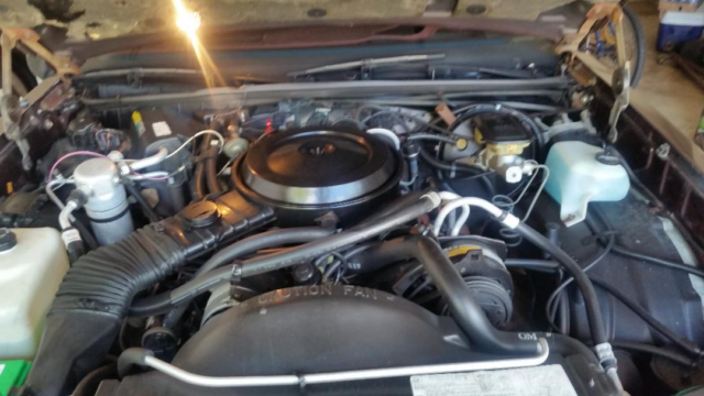 1986 Burgundy Chevrolet Monte Carlo Coupe