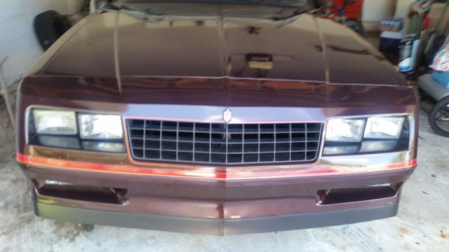 1986 Burgundy Chevrolet Monte Carlo Coupe