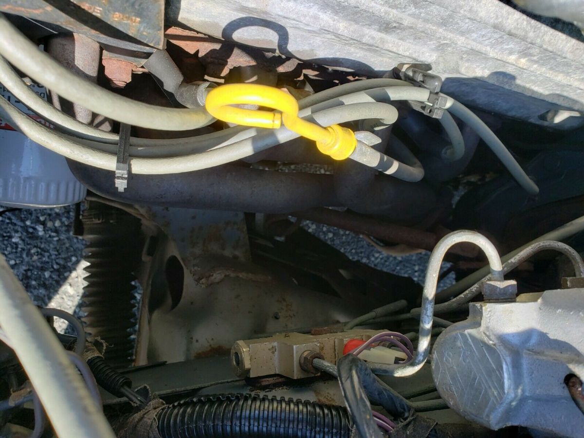 1986 Silver Ford Mustang Fastback