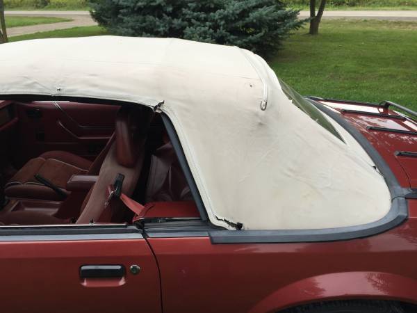 1986 White Ford Mustang Convertible