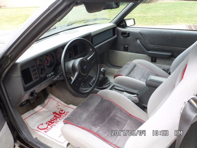 1986 Black Ford Mustang
