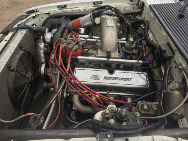 1986 White Ford Mustang Hatchback