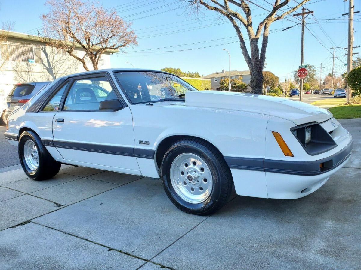 1986 Ford Mustang Coupe