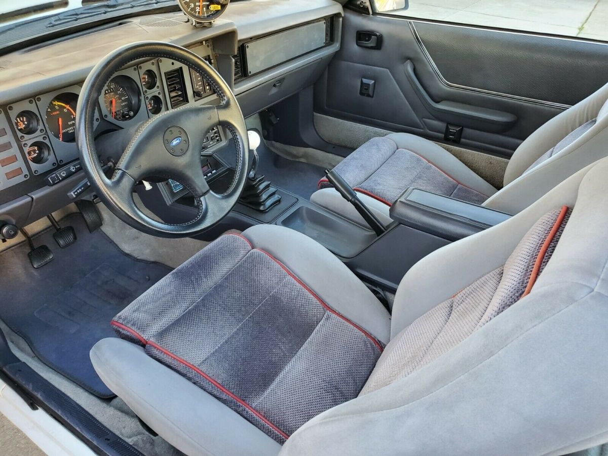 1986 Ford Mustang Coupe