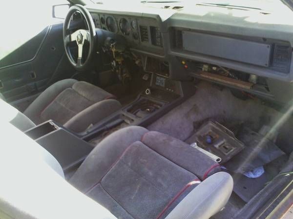 1905 Black Ford Mustang Hatchback