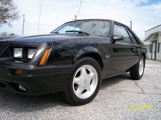 1986 Black Ford Mustang Hatchback