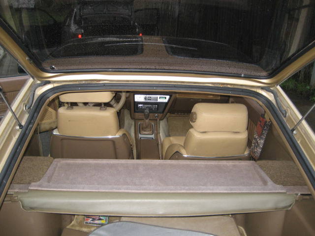 1986 Gold Nissan 300ZX Coupe