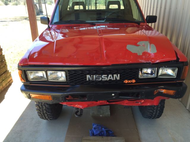 1986 Red Nissan Other Pickups Regular cab