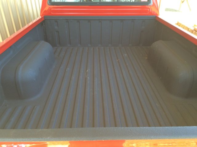 1986 Red Nissan Other Pickups Regular cab