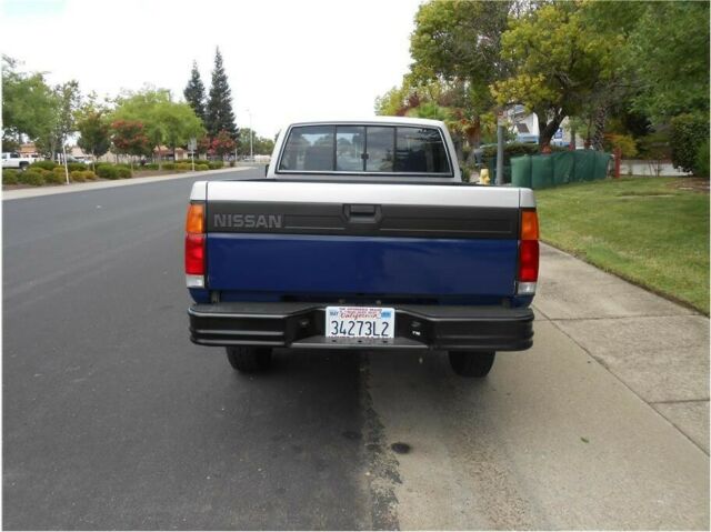 1986 Nissan Other Pickups