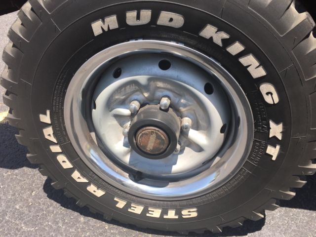 1986 Red Nissan Other Pickups