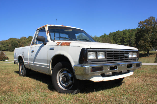 1986 White Nissan Other Pickups Standard Cab Pickup