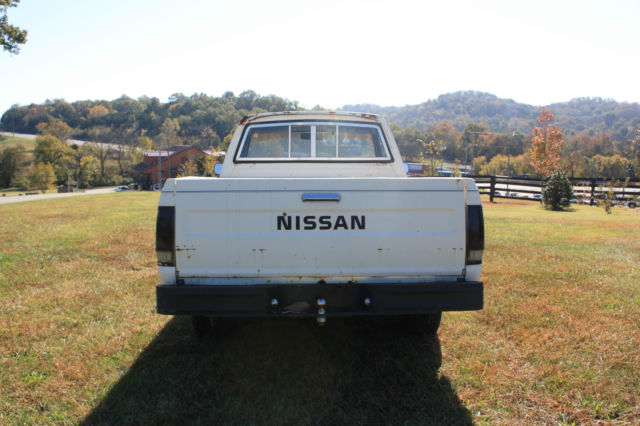 1986 White Nissan Other Pickups Standard Cab Pickup