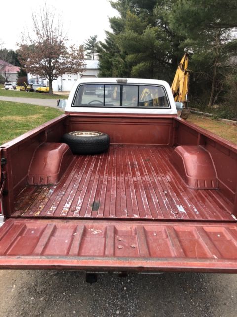 1986 Brown Chevrolet C-10 Standard Cab Pickup