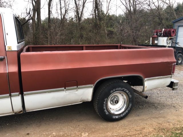 1986 Brown Chevrolet C-10 Standard Cab Pickup