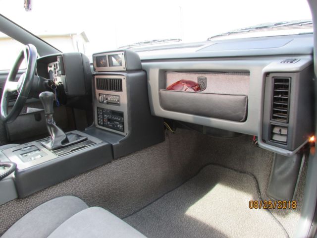 1986 Black Pontiac Fiero