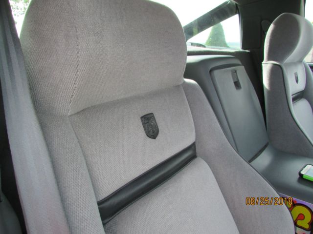 1986 Black Pontiac Fiero