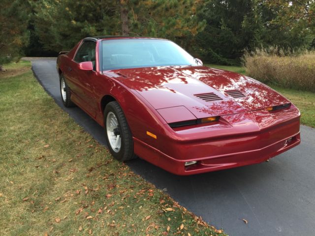 1986 Burgundy Pontiac Trans Am