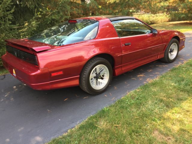 1986 Burgundy Pontiac Trans Am