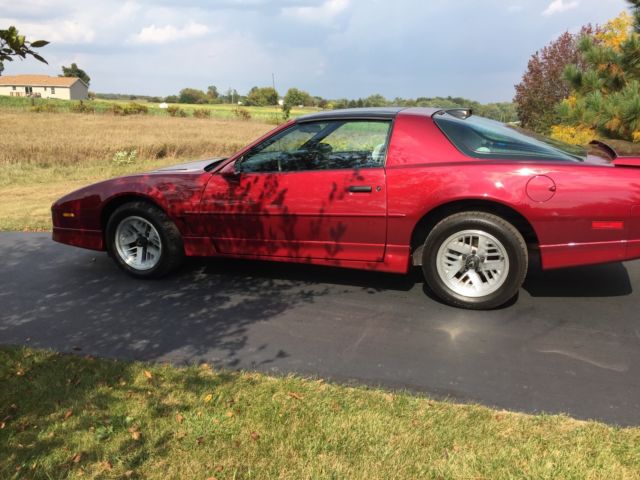 1986 Burgundy Pontiac Trans Am