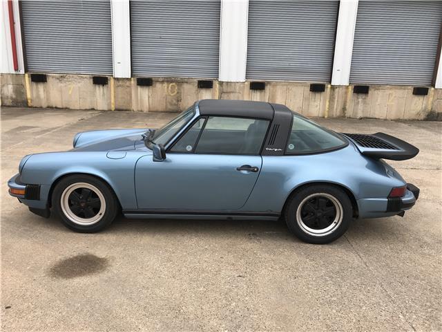 1986 -- Porsche 911 --