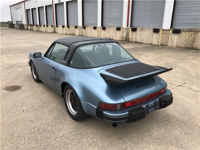1986 -- Porsche 911 --
