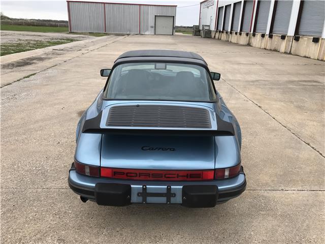 1986 -- Porsche 911 --