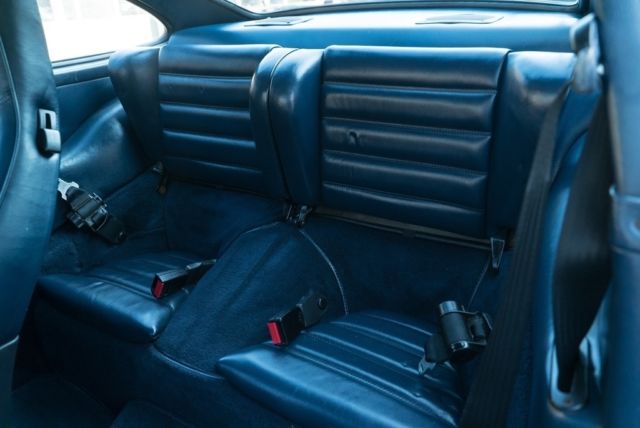 1986 Silver Porsche 911 Coupe